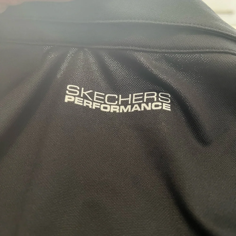 Skechers Medium Go Golf Polo Black NWT - Picture 6 of 8